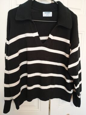 Old Navy Black & White Striped Polo Sweater